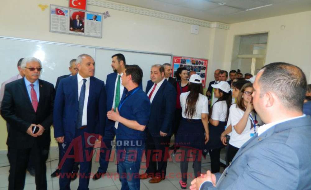 Ghv Aysel Abdullah Öğücü Ortaokulu'ndan Bilim Fuarı