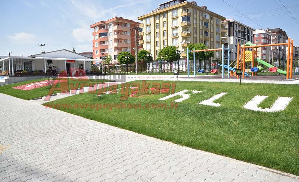 Kitap Kafe'nin Ardından Tenis Kafe De Açıldı