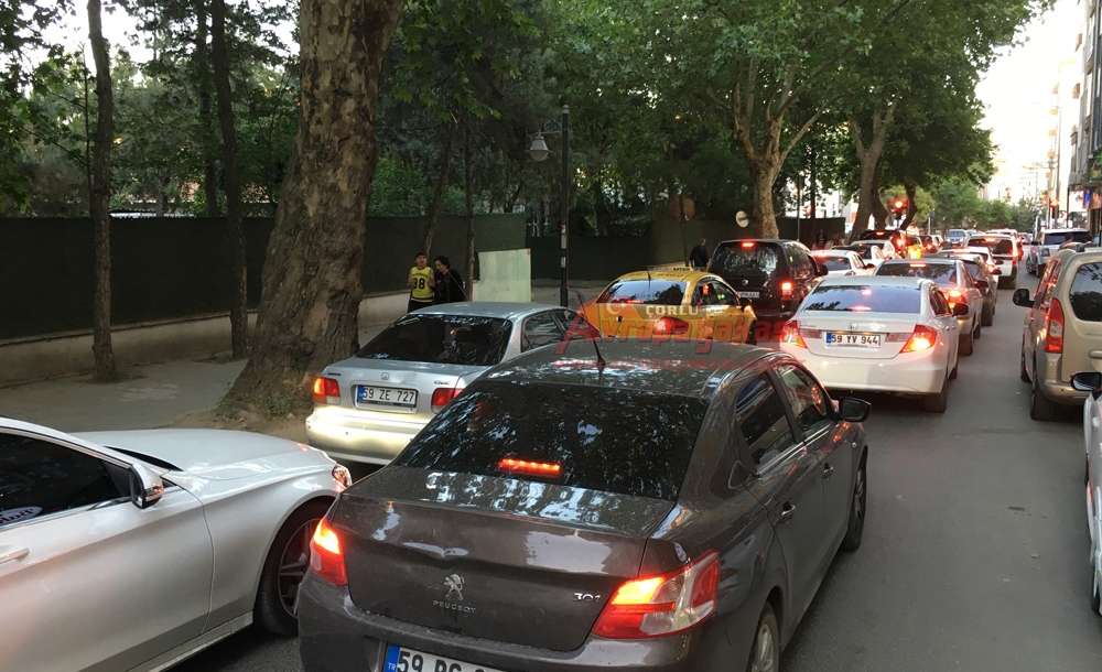 İftar Trafiği Bunaltıyor