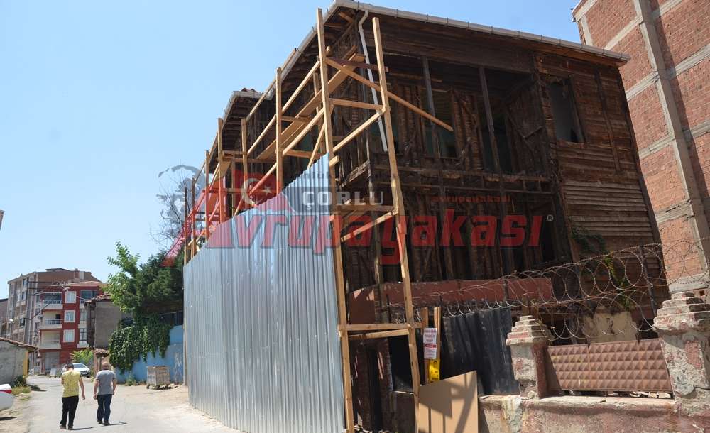 Doğanca Evinin Restorasyonu Sürüyor 