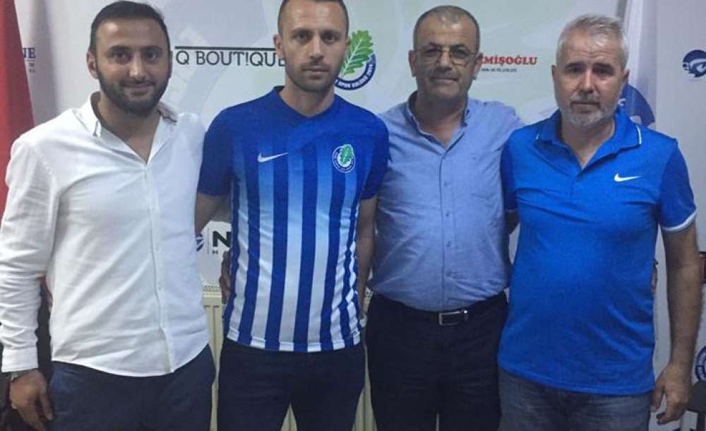 Ergene Velimeşespor'a Genç Orta Saha Ve Tecrübeli Savunmacı