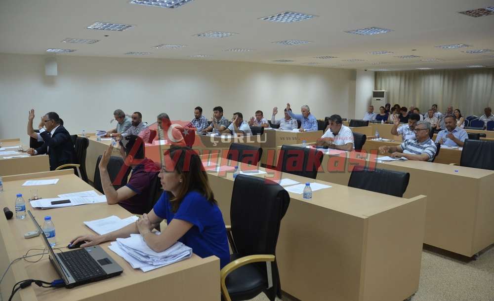 Çorlu'da Bazı Cadde Ve Sokaklar İçkili Yer Bölgesi Dışına Çıkarılacak