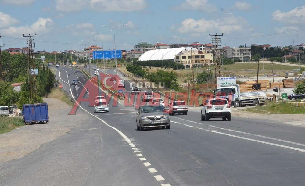 Kaza Kavşağına Tedbir Alınmadı