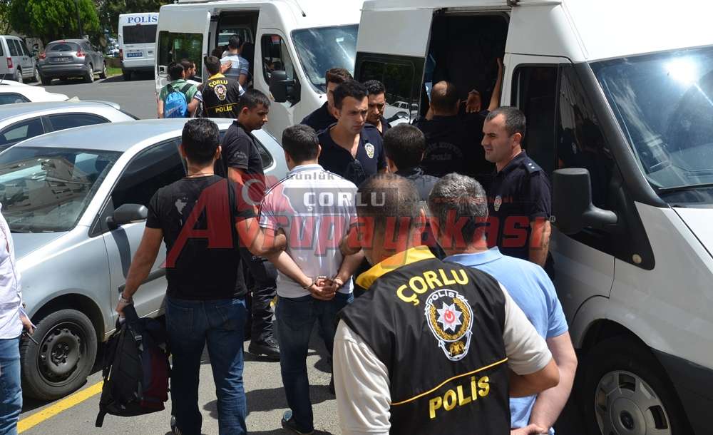 Çorlu'da 5 Kişiye Fetö Gözaltısı