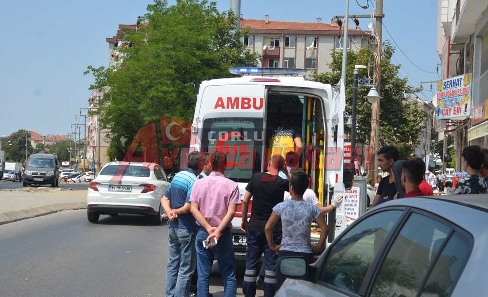 Polis Ekipleri Topluyor Gençler Kullanmaya Devam Ediyor