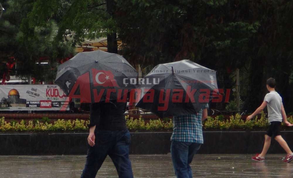 Yağmur Çorlu'yu Serinletti