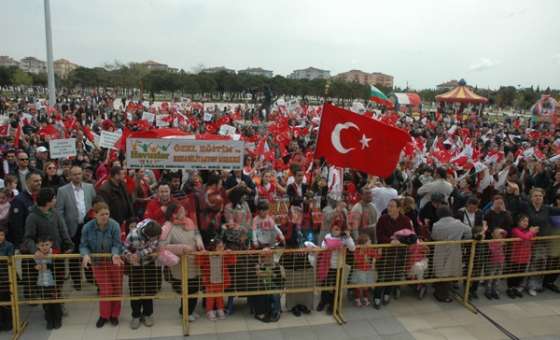 Çorlu Belediyesinin 4. Uluslararası Çocuk Şenliği Başladı