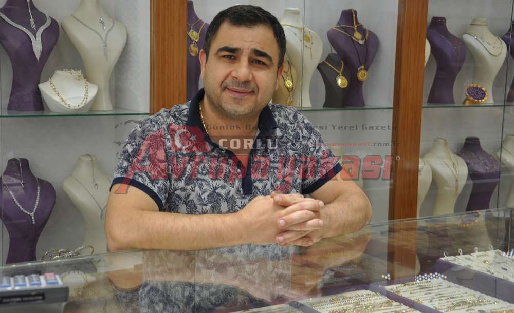 Vatandaş Hesaplı Takıya Yöneldi