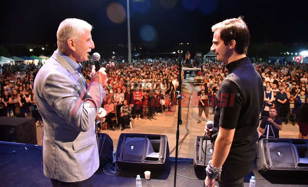 Çorlu'da Festival Devam Ediyor