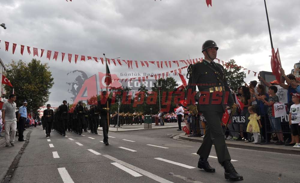Zafer Bayramı Çorlu'da Coşkuyla Kutlandı