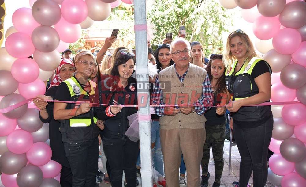 Süslü Egzoz Kadın Motosikletliler Kulübü Açıldı