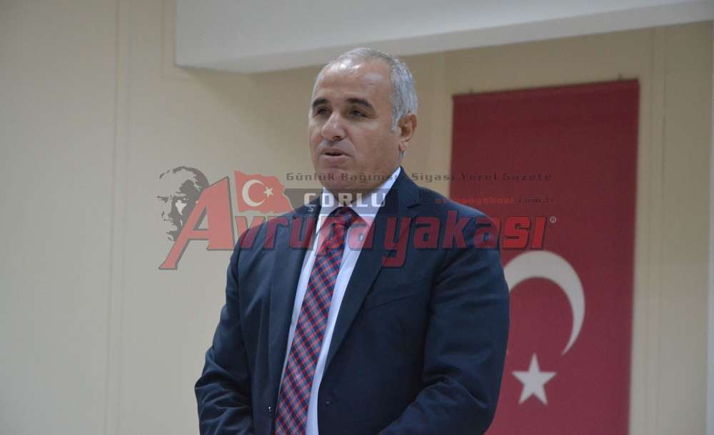 Kaymakam Kılıç'tan Öğretmenler Başarı Belgesi