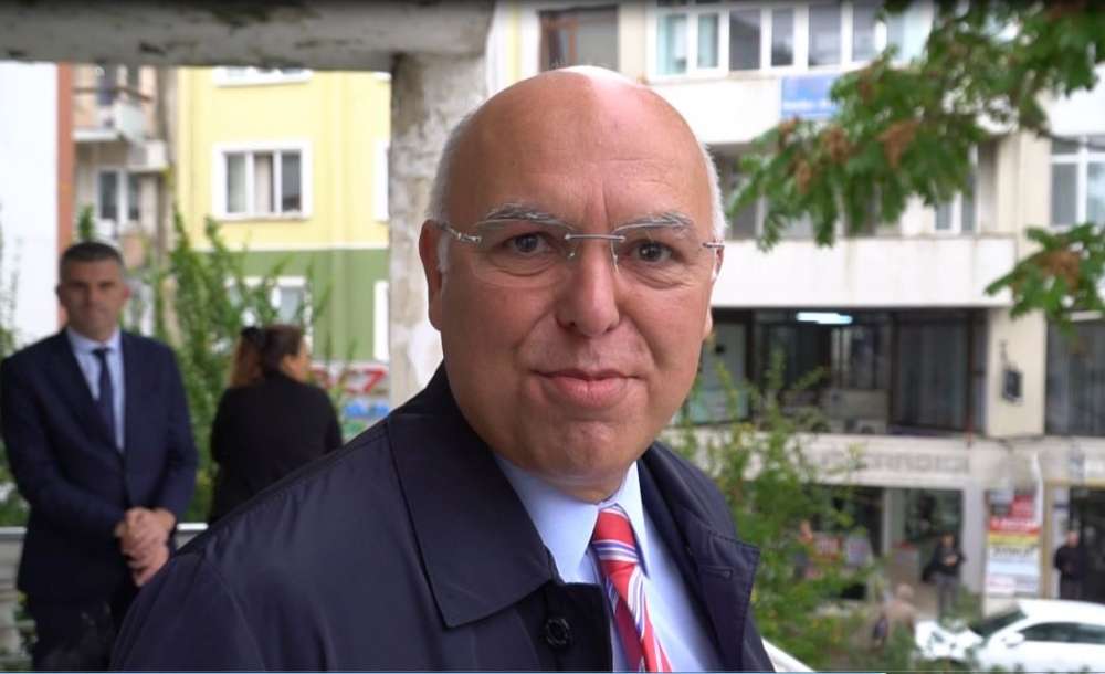 Başkan Eşkinat'a "cumhurbaşkanına Hakaretten" Soruşturma Başlatıldı