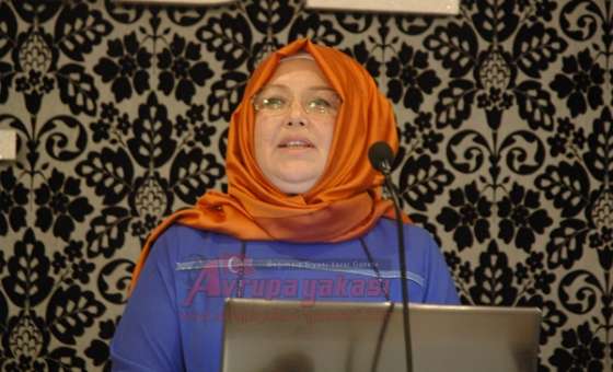 Trakya İnci Derneği`nden Osmanlı Kıyafetleri Defilesi