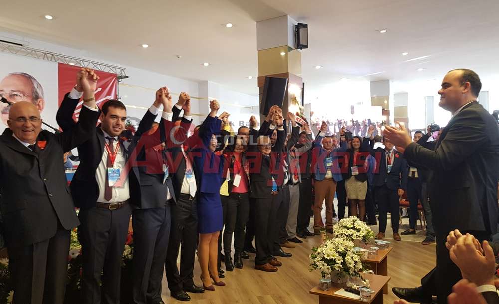 Chp Çorlu Kongresinde Kılıçlar Çekildi