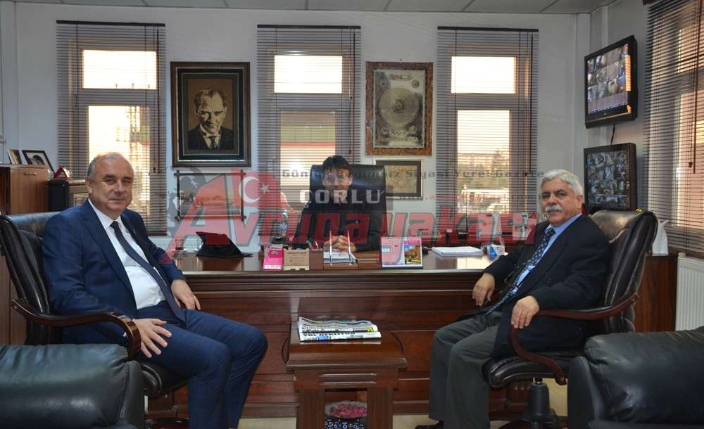 Teski Genel Müdürü Başa'dan Cem Matbaacılık'a Ziyaret