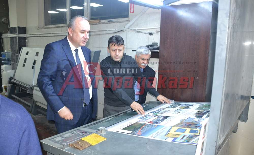 Teski Genel Müdürü Başa'dan Cem Matbaacılık'a Ziyaret