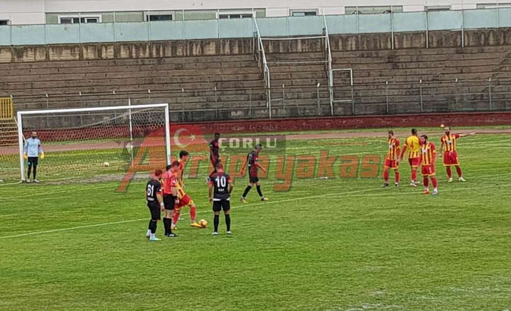 Çorluspor 1947 Yalova`dan 3 Puanla Döndü