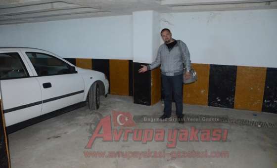 Çorlu Belediyesi Otoparkından Gazetecinin Motosikleti Çalındı