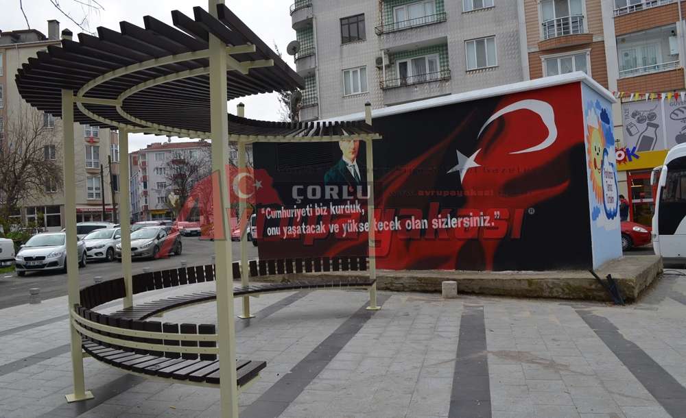Çorlu Belediyesi Parkı Yeniledi