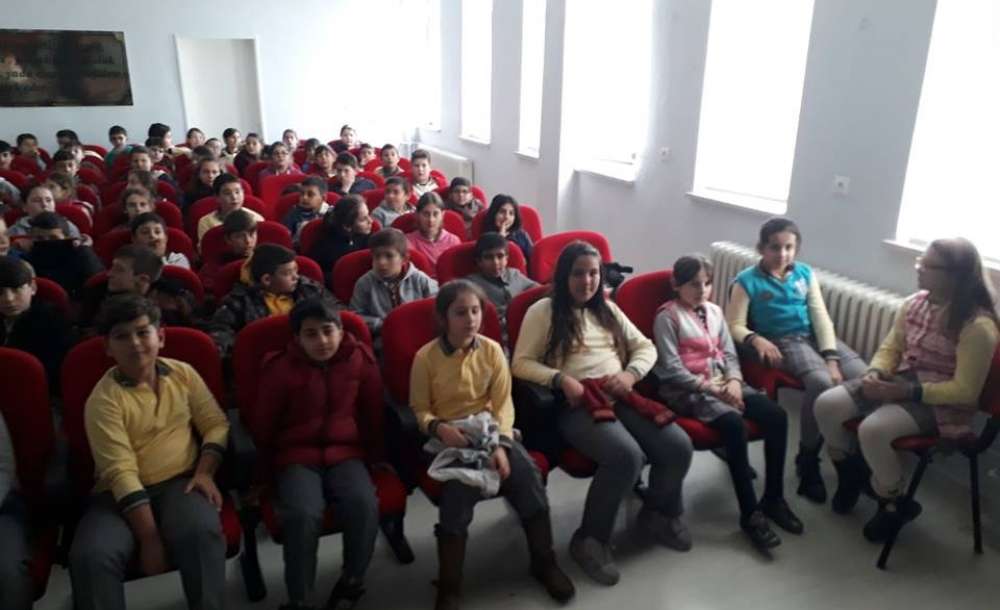 Öğrencilere Geri Dönüşüm Ve Ambalaj Atığı Eğitimi