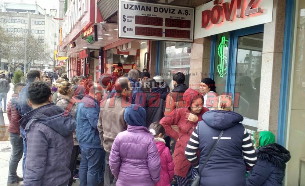 Şansını Son Güne Bırakanlar Yoğunluk Oluşturdu