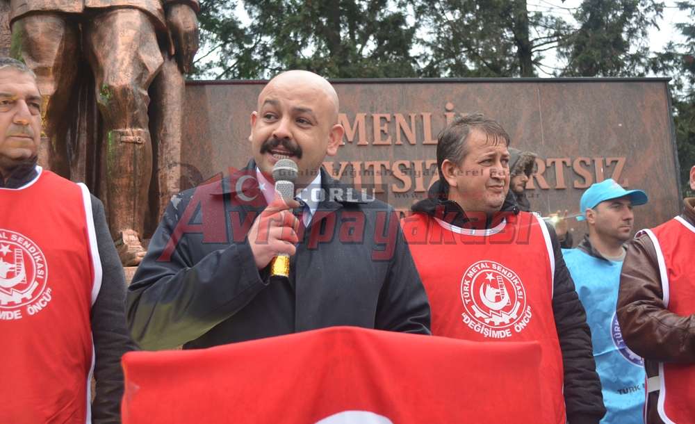 Metal İşçileri Meydanlara İndi