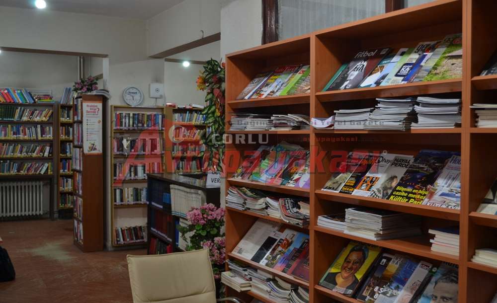 İlçe Halk Kütüphanesi'nde Yarıyıl Hareketliliği