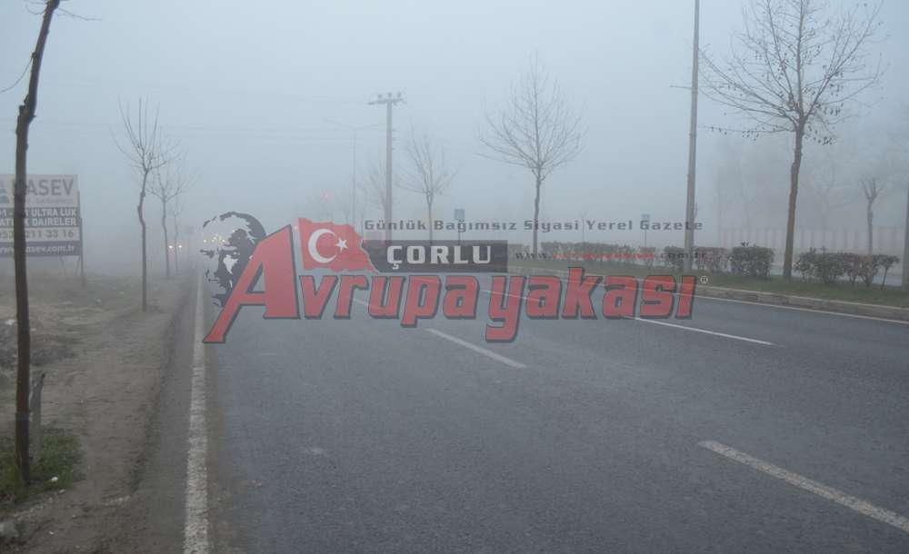 Çorlu'da Sis Etkili Oldu