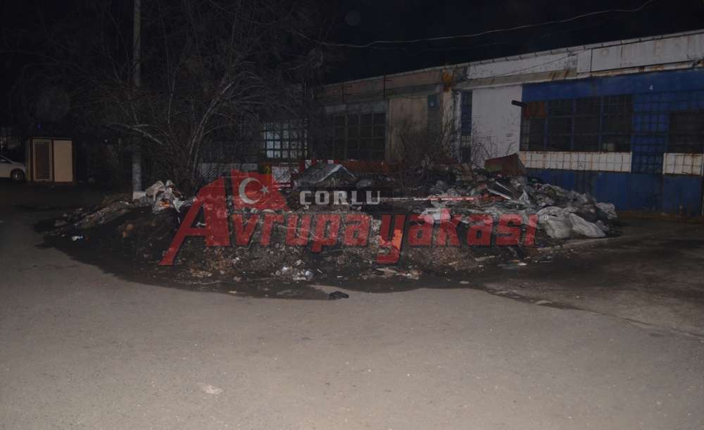 Sanayi Sitesindeki Görüntü Tepki Çekiyor