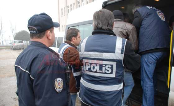 Çorlu Emniyeti Kumar Oynayanlara Göz Açtırmıyor  