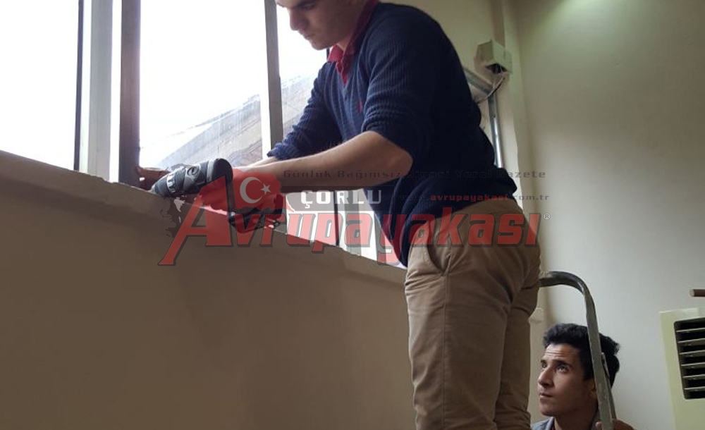 Bu Okul İşsizliği Önlüyor