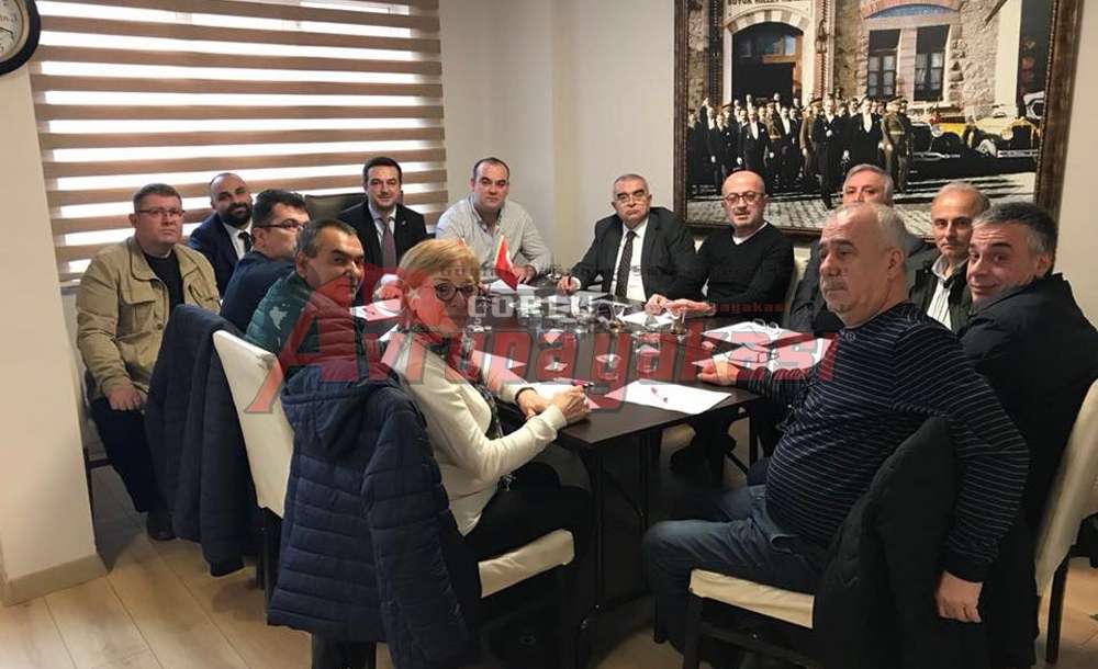 Chp'li Başkanlar Tüzük İçin Bir Arada