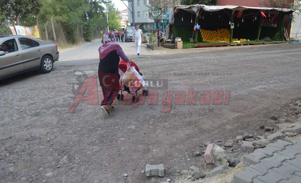 Vatandaşlar Tozdan Rahatsız 