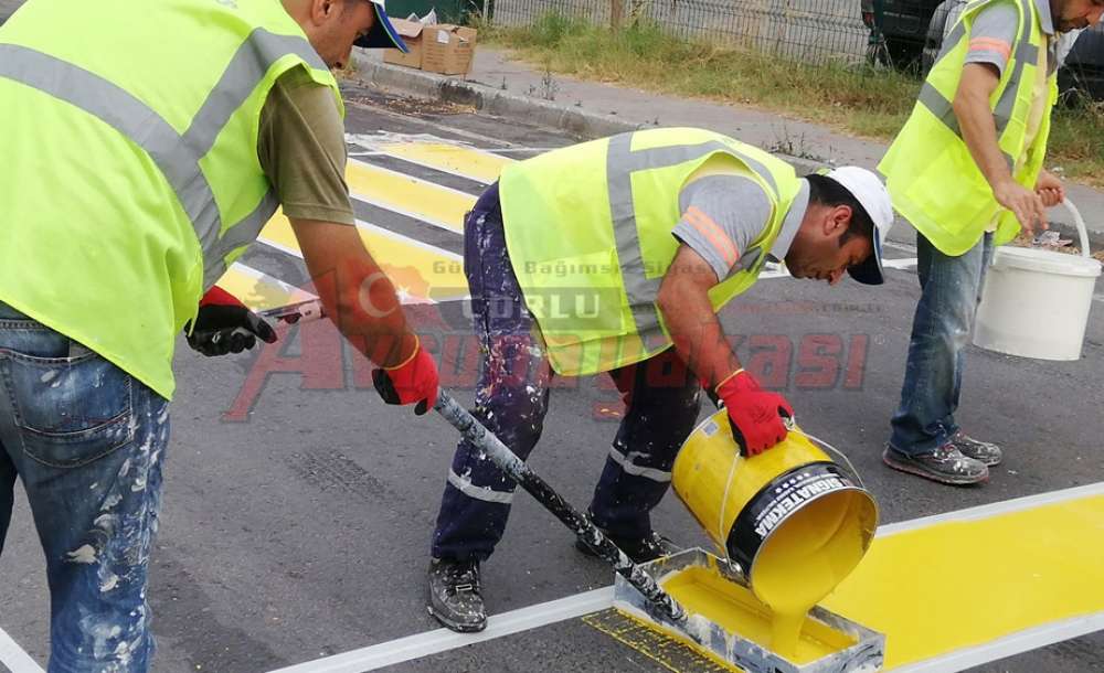 Çizgiler Belirginleşiyor