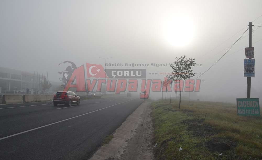 Güne Sisle Uyandık