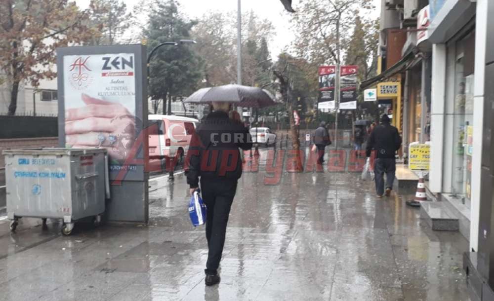 Sağanak Yağış Etkili Oldu 