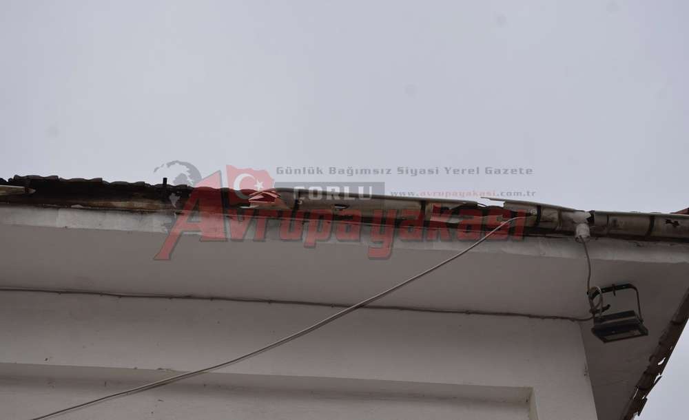 Tredaş'a Ait Elektrik Trafosu Bakım İstiyor