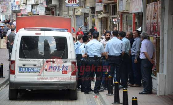 Aynı Yerde İkinci İntihar Şov