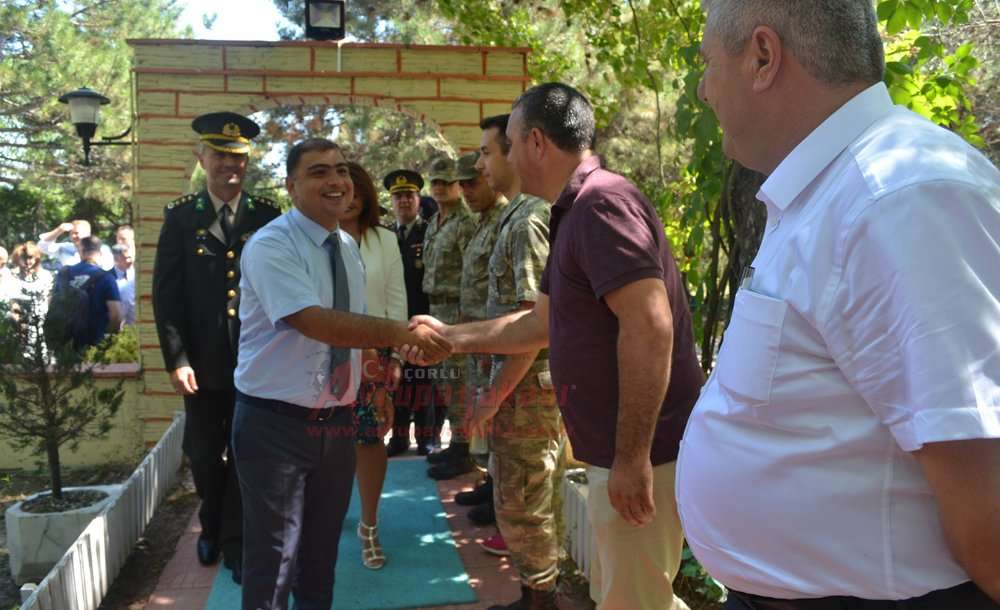 Bayramlaşmada Duygu Dolu Anlar Yaşandı 