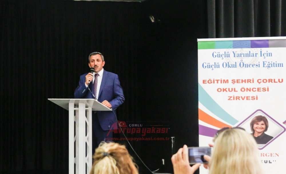 Güçlü Yarınlar Yaratmak İçin Bir Araya Geldiler 