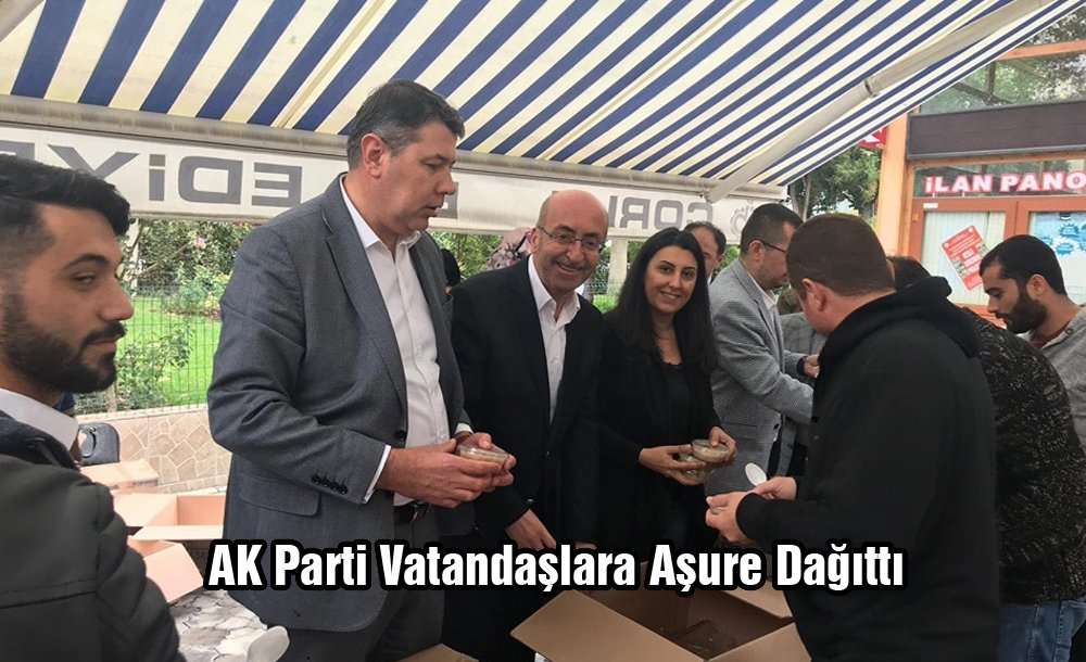 Ak Parti Vatandaşlara Aşure Dağıttı 