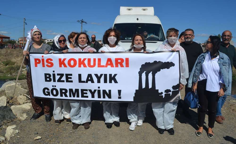 Kirliliğe Dikkat Çekmek İçin Eylem Yaptılar 