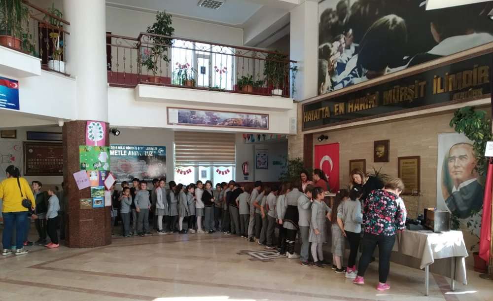 Ata Yadigârı Sergisi Büyük İlgi Gördü