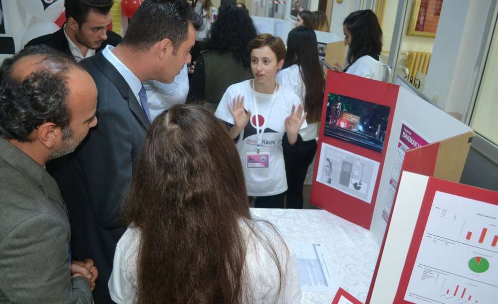 Tübitak 4006 Bilim Fuarı Sergisi Açıldı 
