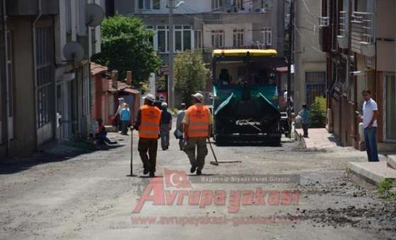 Çorlu Belediyesi Asfaltlamaya Devam Ediyor