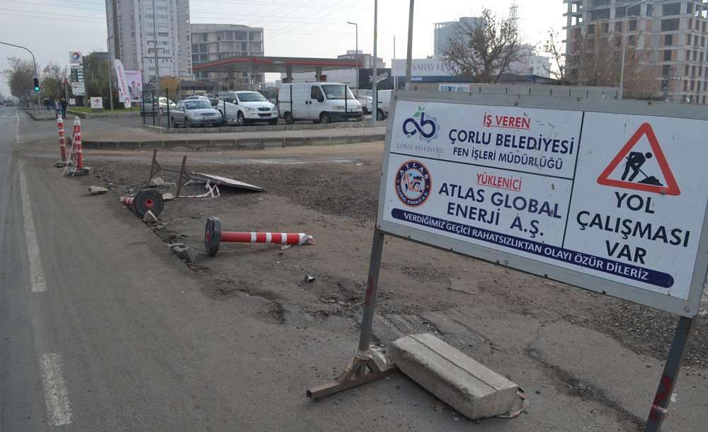 Otoparkın Çalışmaları Yarım Kaldı 