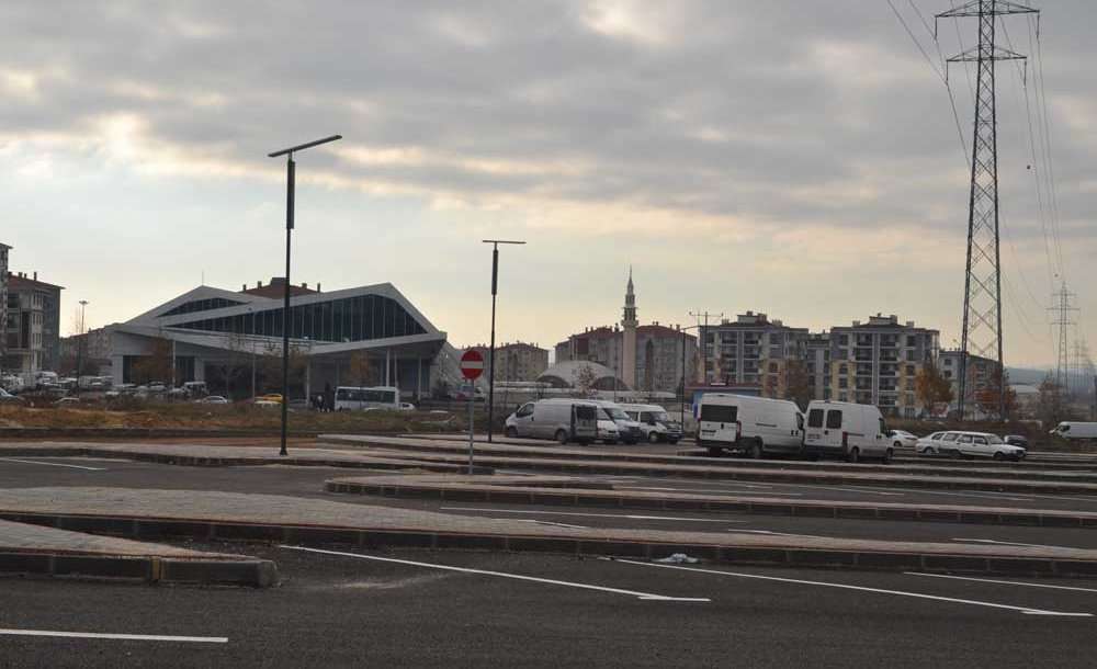 Belediye Jet Hızıyla Çalışmaya Başladı 