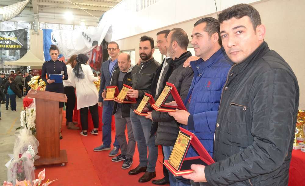Binlerce Vatandaş Festivale Akın Etti 