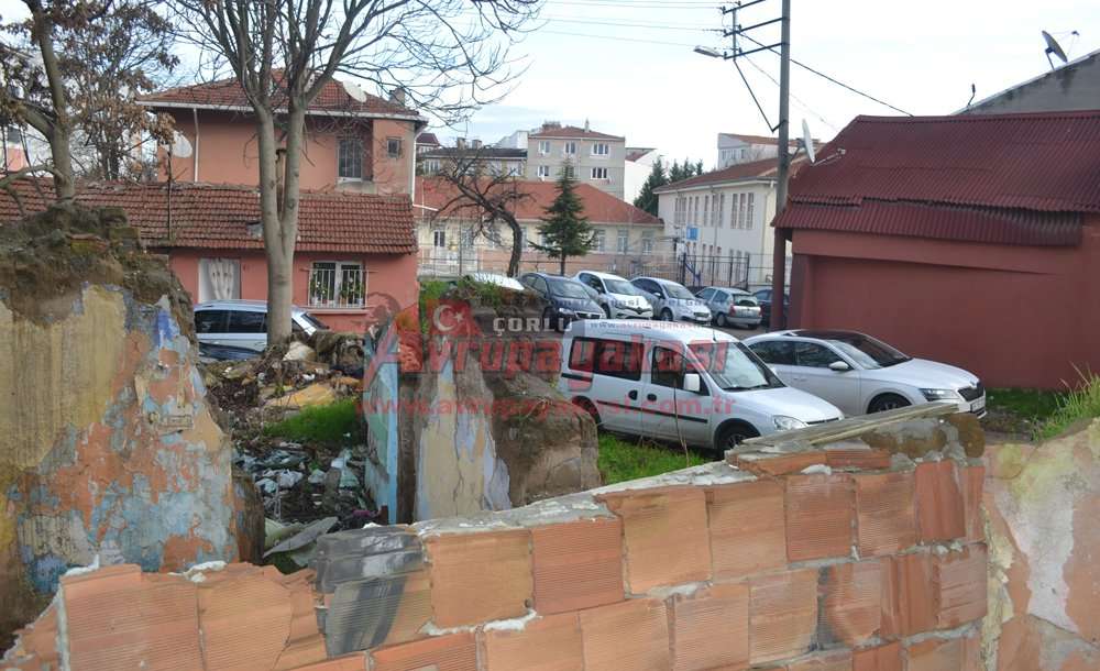“Çocuklarımız İçin Tehlike Yaratıyor”